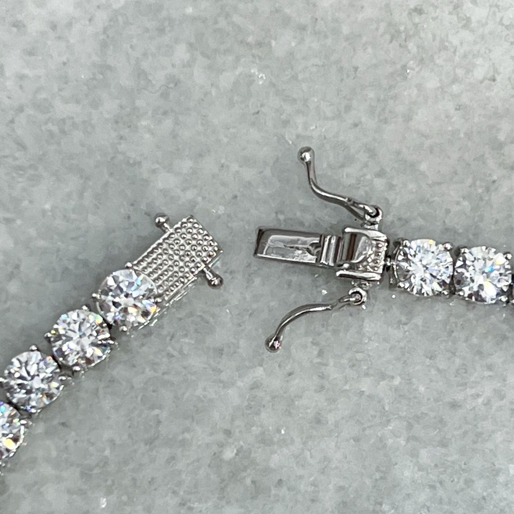 Swarovski Zirconia 7.25” Sterling Silver Tennis Bracelet by J Francis - Picture 13 of 15